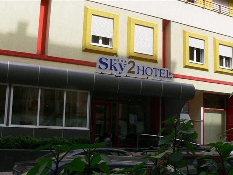 Sky 2 Hotel 티라나 외부 사진